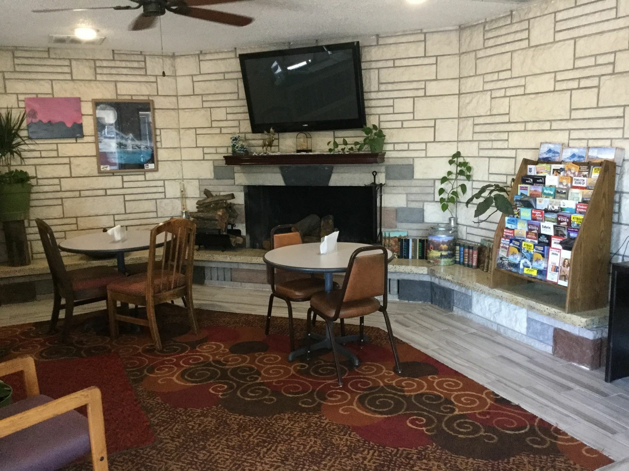 Rodeway Inn Hermiston - Umatilla Екстер'єр фото
